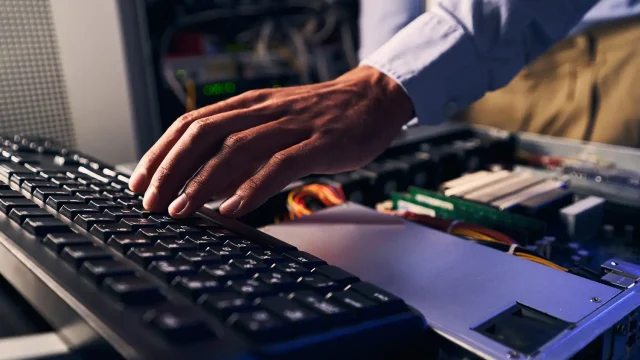 hardware-and-software-services